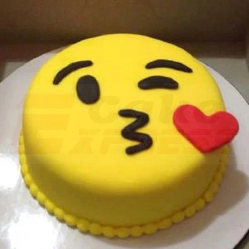 Strawberry Birthday Cake Emoji 